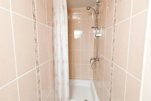 Economy Tek Kişilik Oda, Ortak Banyo