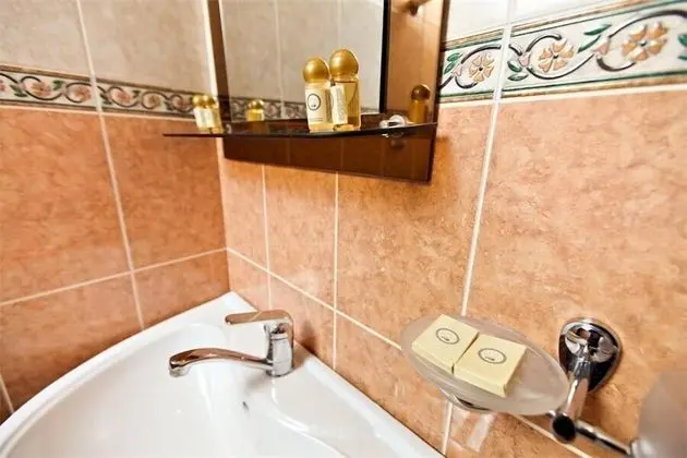 Standard Tek Büyük veya İki Ayrı Yataklı Oda