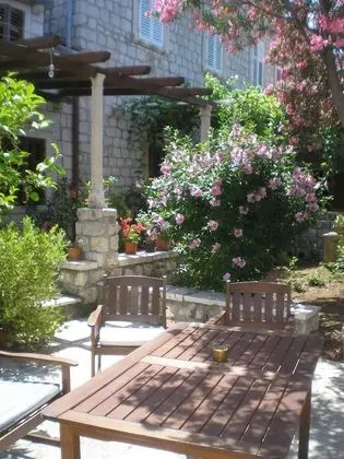 Duplex Apartment, 2 Bedrooms, Terrace, Sea View