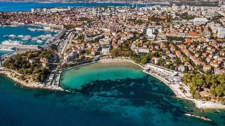 Apart Daire (Gvido - in the center of the city - A)