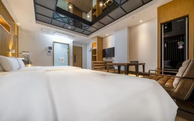 Oda (Family Twin Room-Tempur Mattress (Bre)