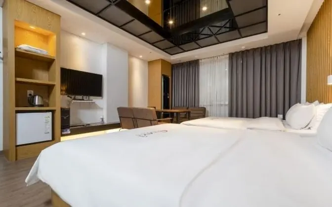 Oda (Family Twin Room-Tempur Mattress (Bre)