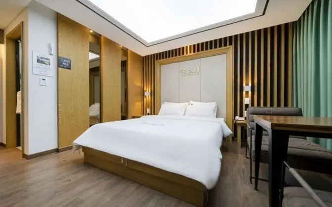 Oda (Premier Room - Organic Latex (Breakfa)