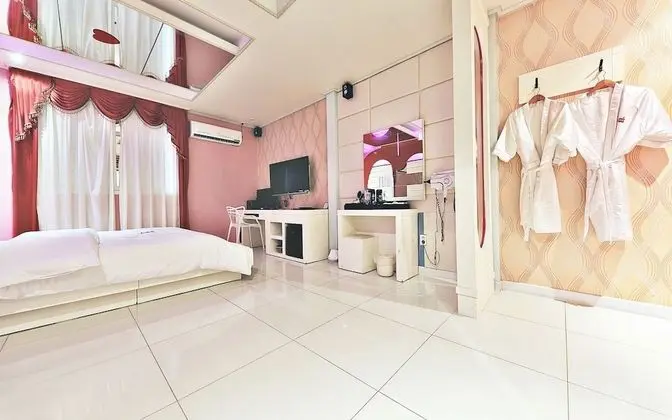 Oda (Standard room -1 parking lot for 1 ro)