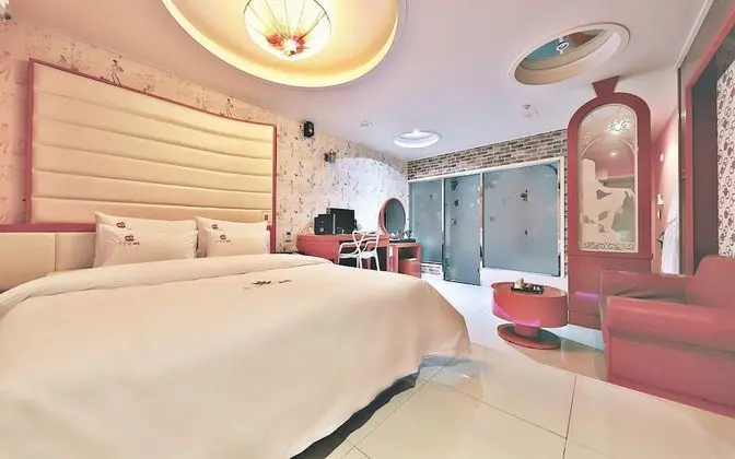 Oda (Standard room -1 parking lot for 1 ro)