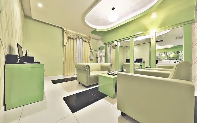 Oda (Suite -1 Room per 1 Parking (Twin Bed)