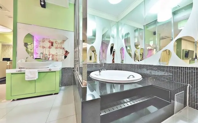 Oda (Suite -1 Room per 1 Parking (Twin Bed)