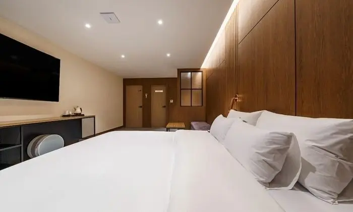 Suite Room A