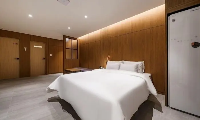 Suite Room A