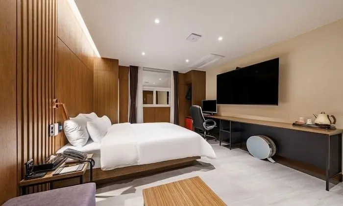 Suite Room A