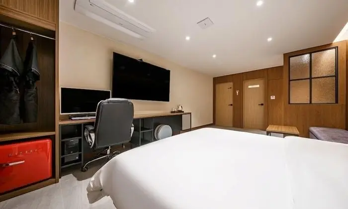 Suite Room A