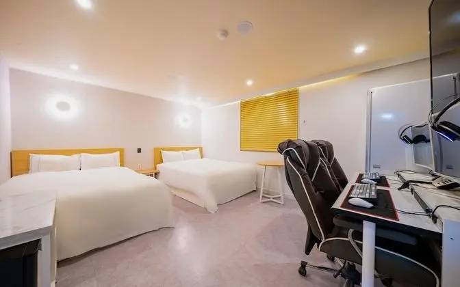 Oda (Annex Twin 2PC Gaming Room *Full Op 2)