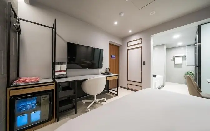 Oda (Drive-in suite)