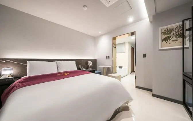 Oda (Drive-in suite)