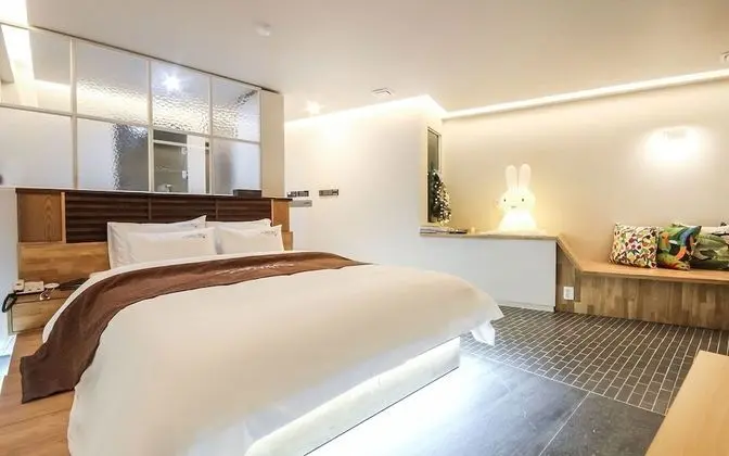 Oda (Special room (with styler / Netflix a)