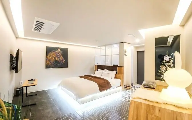 Oda (Special room (with styler / Netflix a)