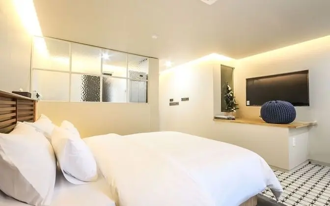 Oda (Special room (with styler / Netflix a)