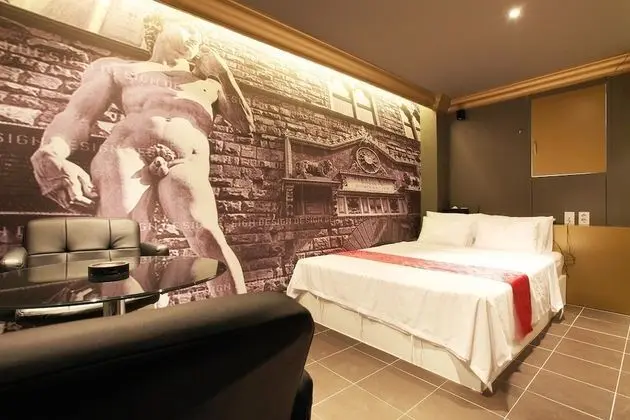Oda (Special room (Netflix Available 65-in)