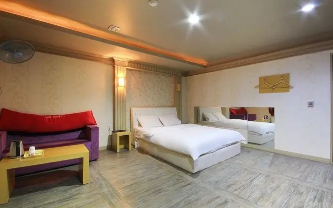 Oda (Standard Room)