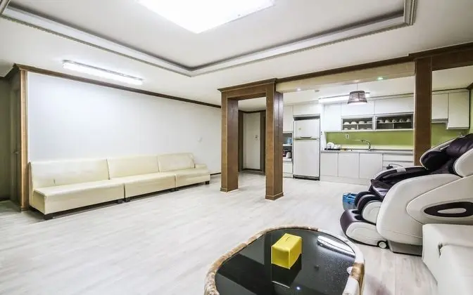 Oda (Condo Type Special Room(Netflix))