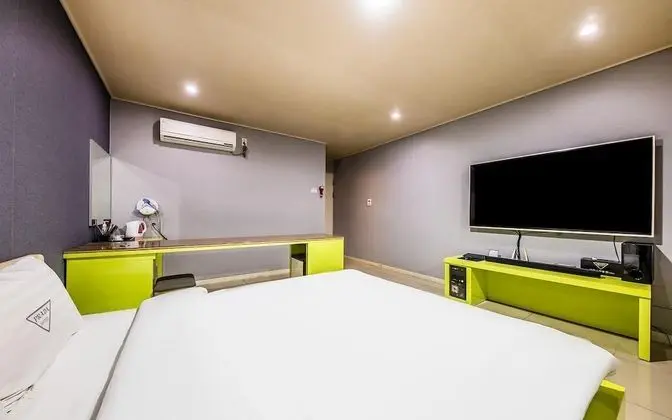 Oda (Special room (Netflix & YouTube viewi)