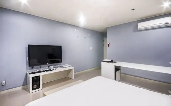 Oda (Special room (Netflix & YouTube viewi)