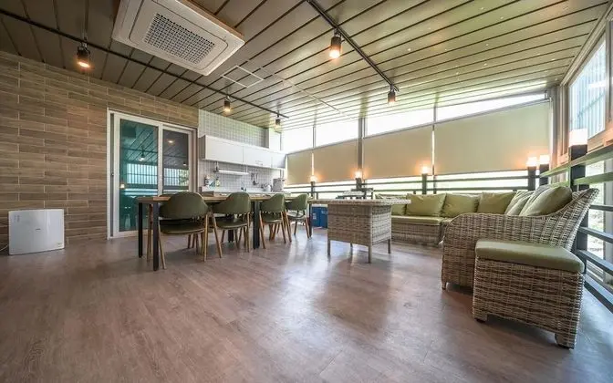 Oda (Event Room A (Massage Chair Styler Ne)