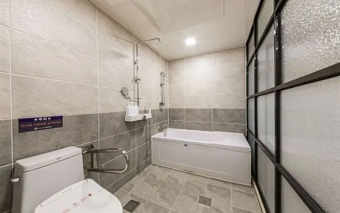 Oda (Event Room A (Massage Chair Styler Ne)