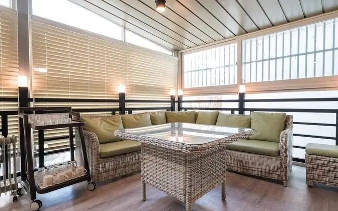 Oda (Event Room A (Massage Chair Styler Ne)