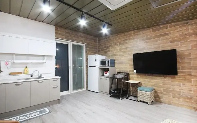 Oda (Event Room B (Massage Chair Styler Ne)