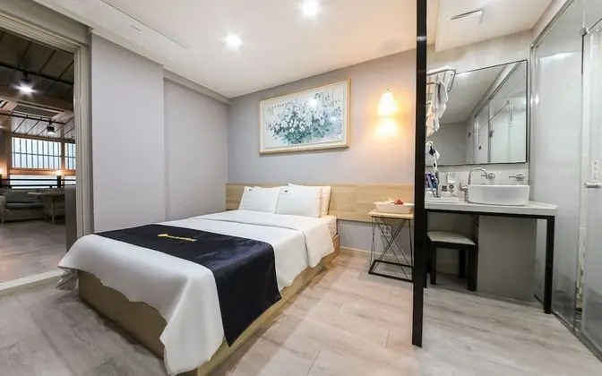 Oda (Event Room B (Massage Chair Styler Ne)