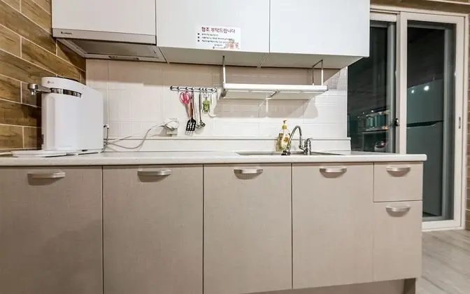 Oda (Event Room B (Massage Chair Styler Ne)