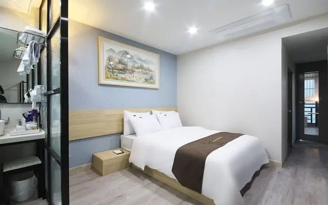 Oda (Event Room C (Massage Chair Styler Ne)