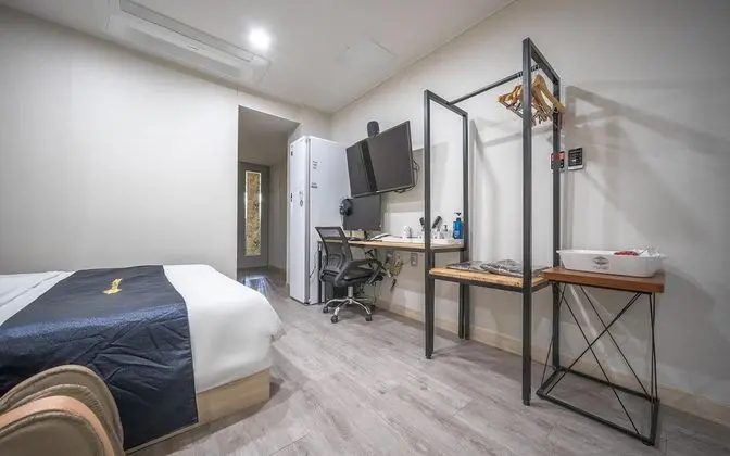 Oda (Event Room C (Massage Chair Styler Ne)