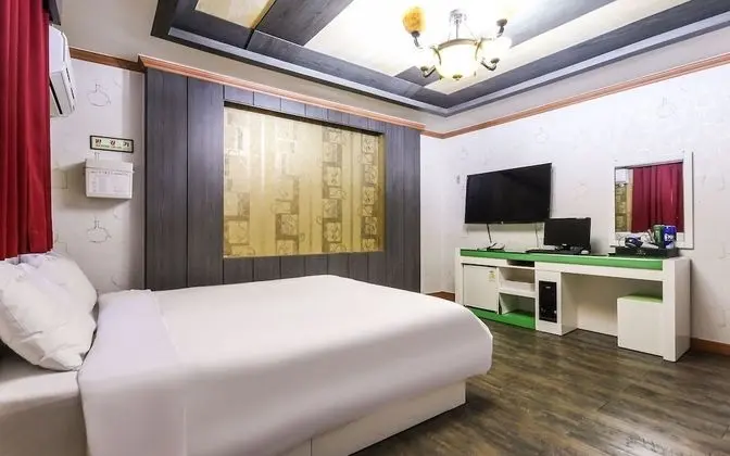 Oda (Deluxe room (Netflix available))
