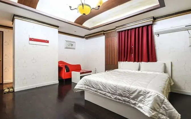 Oda (Deluxe room (Netflix available))