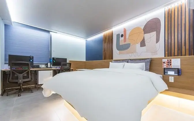 Oda (Deluxe Room (No Hard 2PC 65 inch))