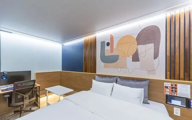 Oda (Deluxe Room (No Hard 2PC 65 inch))
