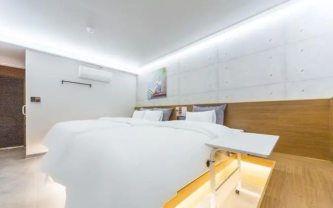 Oda (Deluxe Twin Room (No Hard 2PC Double )