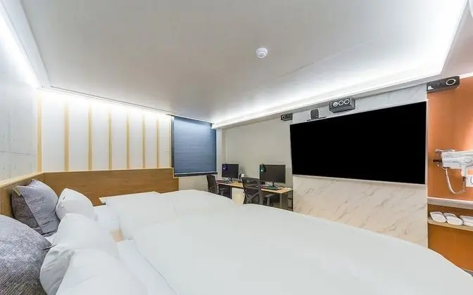 Oda (Deluxe Twin Room (No Hard 2PC Double )