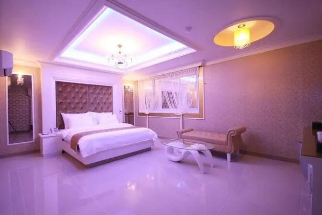 Oda (Special room (Netflix viewing availab)