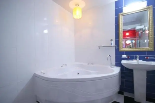 Oda (Special room (Netflix viewing availab)