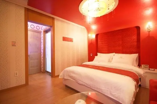 Oda (Standard room (Netflix viewing availa)