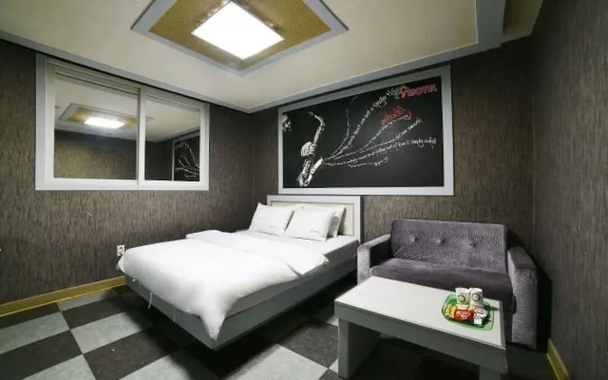 Oda (General Room A (Netflix))