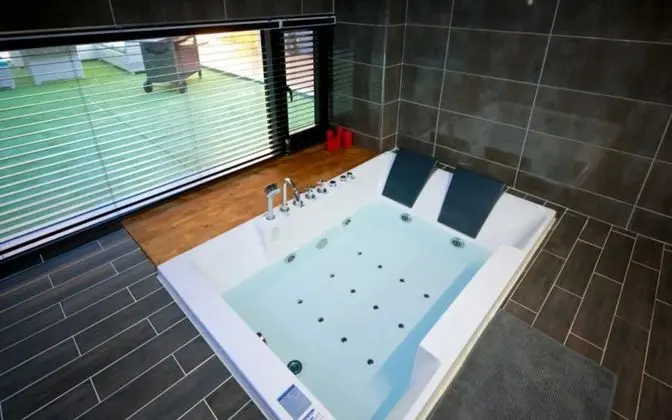 Oda (STAY 1 (Whirlpool Spa Duplex))