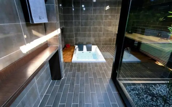 Oda (STAY 1 (Whirlpool Spa Duplex))