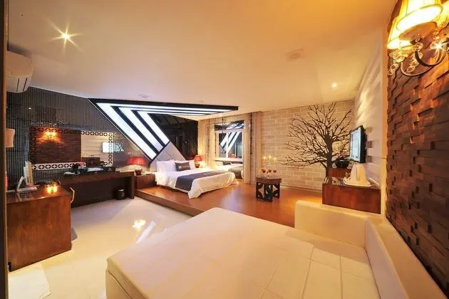 Oda (Luxury VIP (Breakfast provided))