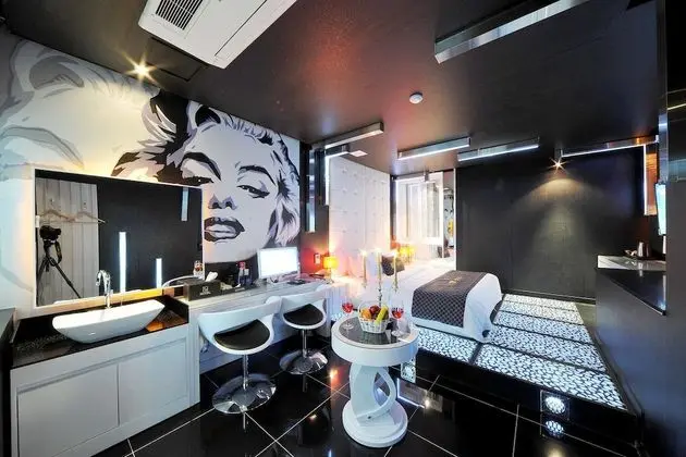 Oda (Suite room (drive-in))