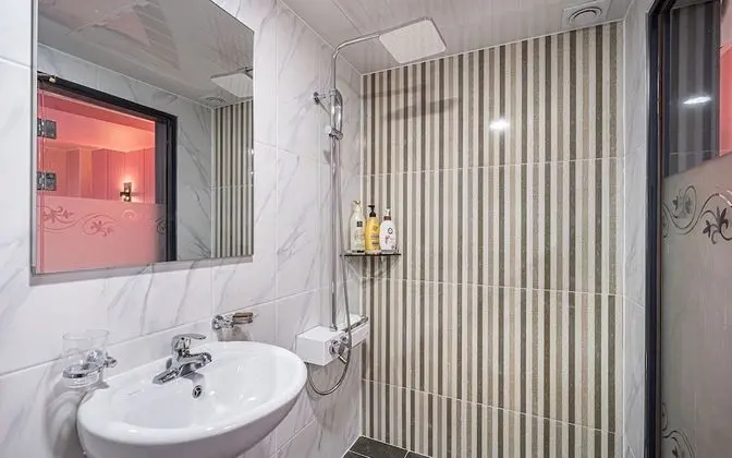 Oda (Special (large room))