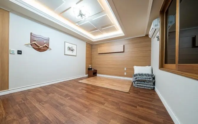 Oda (Korean-style Special Room (Korean Sou)